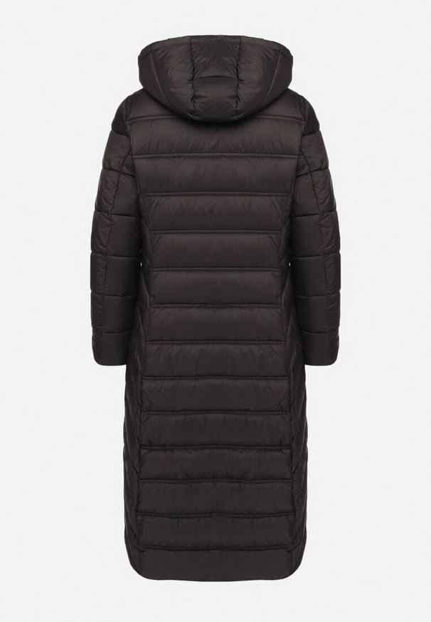 Born2be - Czarna Kurtka Pikowana o Długim Fasonie z Odpinanym Kapturem Reanora. Okazja: do pracy, na spacer, na co dzień. Kolor: czarny. Materiał: dzianina, jeans. Długość rękawa: długi rękaw. Długość: długie. Styl: casual