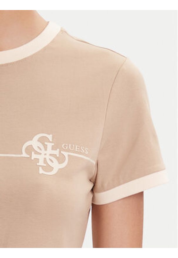 Guess T-Shirt V5YI01 J1314 Beżowy Regular Fit. Kolor: beżowy. Materiał: bawełna