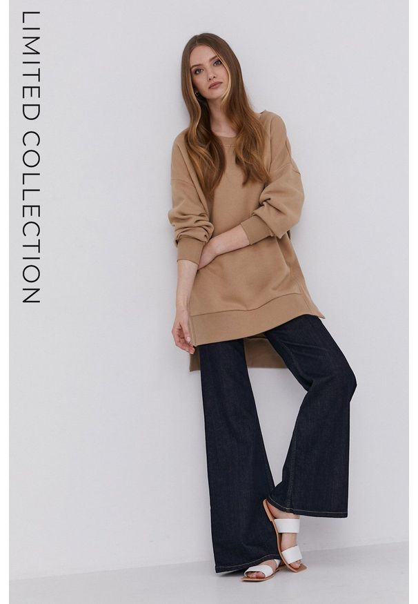 Answear Lab - answear.LAB X Paulina Krupińska Bluza z certyfikatem OEKO-TEX kolekcja limitowana Ethical Wardrobe. Kolor: beżowy. Materiał: włókno, syntetyk, dresówka, materiał, dzianina. Długość rękawa: długi rękaw. Długość: długie. Styl: wakacyjny