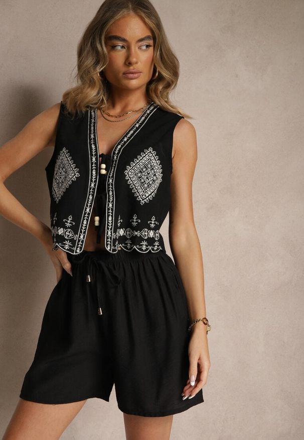 Renee - Czarne Szorty z Bawełny High Waist z Wiązaniem Filorella. Okazja: na co dzień, na spacer. Stan: podwyższony. Kolor: czarny. Materiał: bawełna. Sezon: lato. Styl: casual