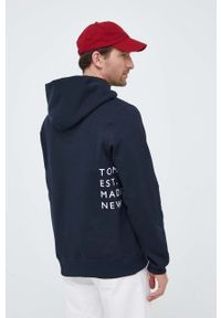 TOMMY HILFIGER - Tommy Hilfiger bluza męska kolor granatowy z kapturem z nadrukiem. Typ kołnierza: kaptur. Kolor: niebieski. Materiał: bawełna. Długość rękawa: długi rękaw. Długość: długie. Wzór: nadruk #5