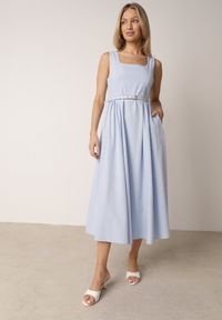 Born2be - Niebieska Elegancka Sukienka z Wiskozy i Bawełny na Szerokich Ramiączkach Naisia. Kolor: niebieski. Materiał: wiskoza, bawełna. Długość rękawa: na ramiączkach. Typ sukienki: rozkloszowane. Styl: elegancki #1