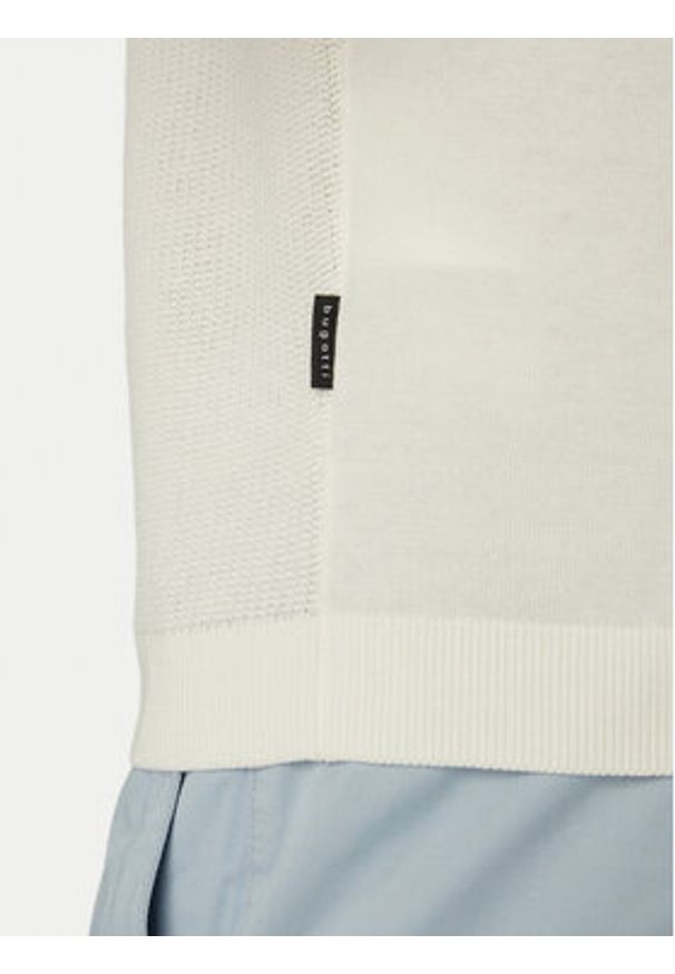 Bugatti T-Shirt 7200-15534E Biały Regular Fit. Kolor: biały. Materiał: bawełna