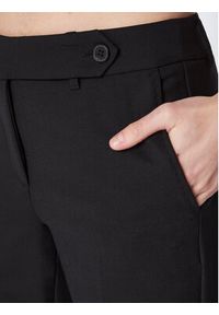 Marella Spodnie materiałowe Porto 31360426 Czarny Regular Fit. Kolor: czarny. Materiał: materiał, syntetyk