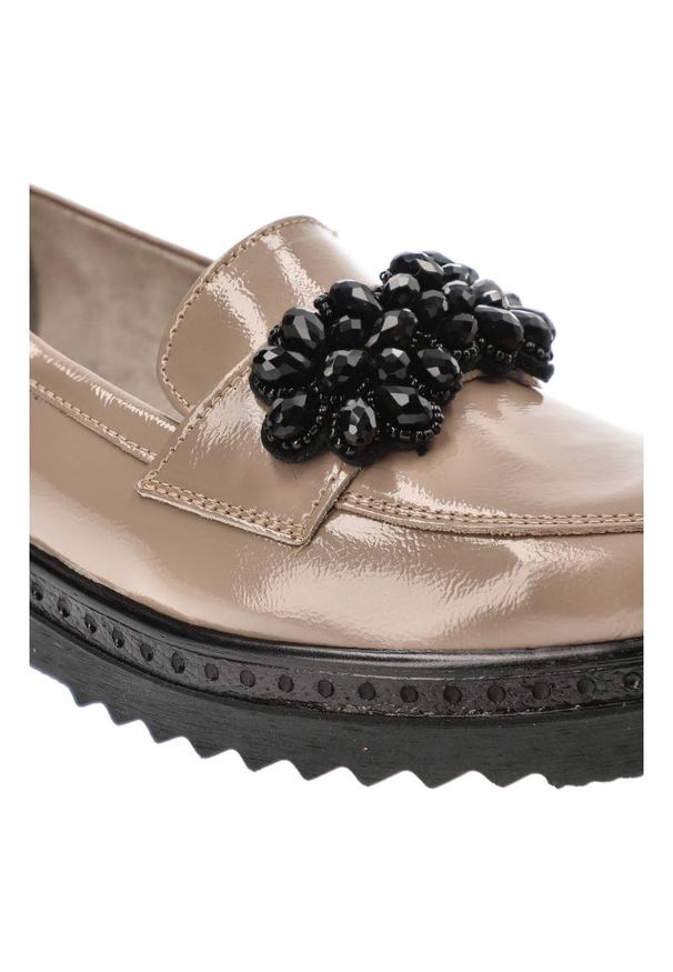 Beżowe Półbuty Armodo Skórzane Eleganckie Buty. Kolor: beżowy. Materiał: skóra, lakier. Szerokość cholewki: normalna. Sezon: jesień, wiosna. Styl: elegancki