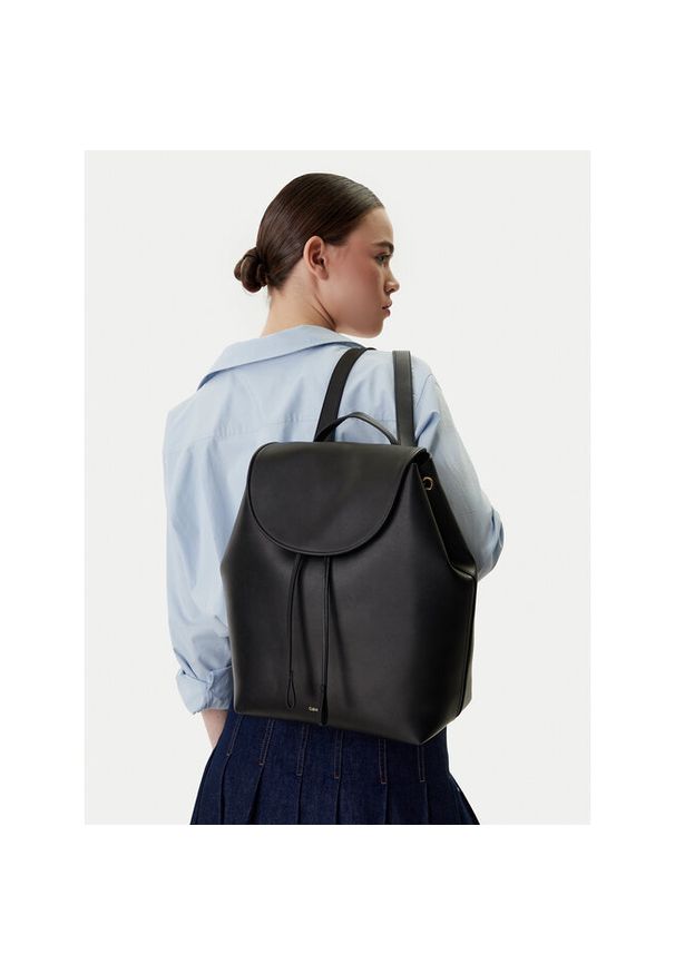 Plecak Calvin Klein. Kolor: czarny