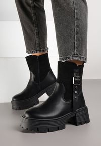 Born2be - Czarne Botki na Grubym Obcasie i Platformie z Klamrą Tulesa. Okazja: na co dzień. Zapięcie: klamry. Kolor: czarny. Materiał: jeans. Obcas: na obcasie. Styl: klasyczny, casual, elegancki. Wysokość obcasa: średni