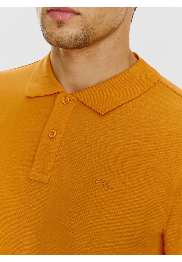 Pako Lorente - PAKO LORENTE – Gładki t-shirt polo w pomarańczowym kolorze. Okazja: na co dzień. Typ kołnierza: polo. Kolor: pomarańczowy. Materiał: bawełna. Wzór: gładki. Styl: casual