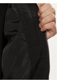 Calvin Klein Jeans Kurtka przejściowa Harrington J30J325102 Czarny Regular Fit. Kolor: czarny. Materiał: syntetyk