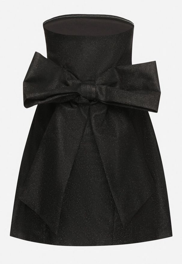 Born2be - Czarna Taliowana Brokatowa Sukienka Bez Ramiączek Ozdobiona Kokardą Salithlin. Okazja: na imprezę. Typ kołnierza: kokarda. Kolor: czarny. Długość rękawa: bez ramiączek. Wzór: aplikacja. Styl: elegancki, klasyczny