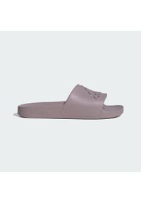 Klapki basenowe dla dorosłych Adidas Adilette Aqua. Kolor: fioletowy, różowy, wielokolorowy. Wzór: gładki. Styl: sportowy