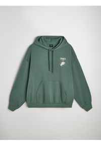 Sinsay - Bluza hoodie z nadrukiem - zielony. Kolor: zielony. Wzór: nadruk #1