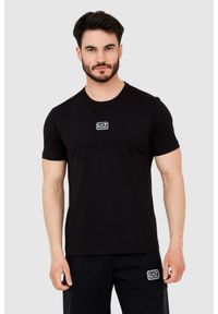 EA7 Emporio Armani - EA7 Czarny t-shirt męski z naszywką z logo. Kolor: czarny. Wzór: aplikacja #1