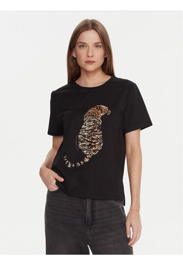 LOLA CASADEMUNT T-Shirt LF2515027 Czarny Regular Fit. Kolor: czarny. Materiał: bawełna