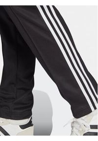 Adidas - adidas Spodnie dresowe adicolor Classics Beckenbauer II5764 Czarny Slim Fit. Kolor: czarny. Materiał: bawełna