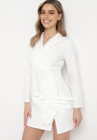 Born2be - Biała Marynarkowa Sukienka Mini z Kopertową Górą Nivrade. Kolor: biały. Typ sukienki: kopertowe. Długość: mini #1