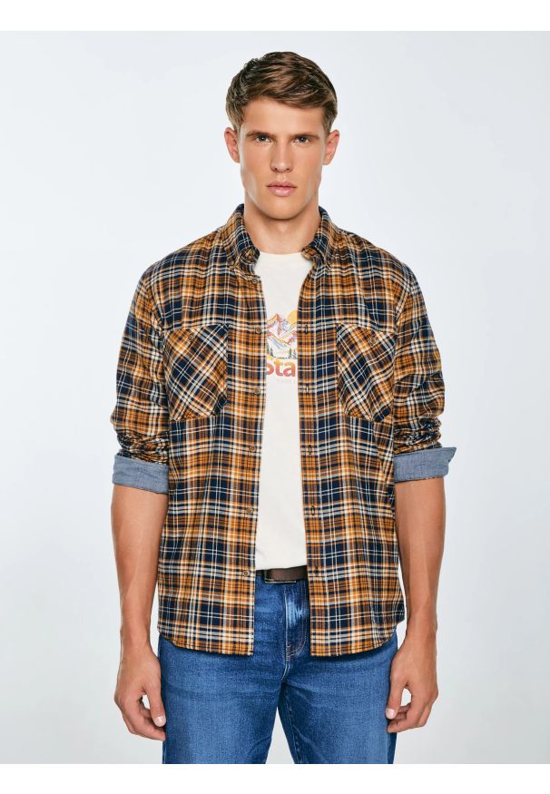 Big-Star - Koszula męska flanelowa w kratę granatowo-pomaraŅczowa Kolisar 403. Okazja: na co dzień. Kolor: niebieski. Materiał: jeans, tkanina, materiał. Wzór: kolorowy, kratka. Styl: casual
