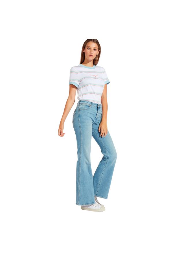 Wrangler - SPODNIE DAMSKIE WRANGLER RETRO-FLARE DESERT SKY W240UN24Y 112127918. Styl: retro