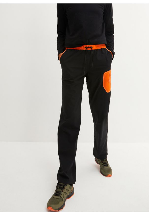 bonprix - Spodnie funkcjonalne ze stretchem 4-way i kieszeniami, z materiału odpychającego wodę. Kolor: czarny. Materiał: materiał