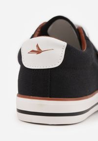 Born2be - Czarne Klasyczne Trampki z Kauczukowym Noskiem Olithethis. Okazja: na co dzień. Kolor: czarny. Materiał: kauczuk. Styl: klasyczny #6