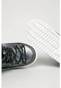 TOMMY HILFIGER - Tommy Hilfiger - Śniegowce dziecięce. Nosek buta: okrągły. Zapięcie: sznurówki. Kolor: srebrny. Materiał: syntetyk, materiał, guma. Szerokość cholewki: normalna. Sezon: zima #4