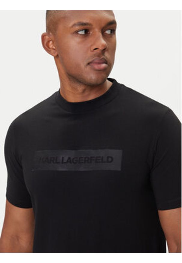 Karl Lagerfeld - KARL LAGERFELD T-Shirt 755035 554221 Czarny Regular Fit. Typ kołnierza: dekolt w karo. Kolor: czarny. Materiał: bawełna