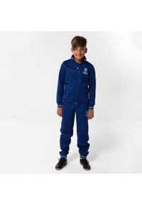 CHAMPIONS LEAGUE - Dres piłkarski dziecięcy Champions League. Kolor: niebieski. Materiał: dresówka. Styl: sportowy #1