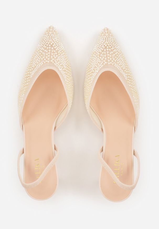 Born2be - Beżowe Szpilki Siateczkowe w Szpic Ozdobione Koralikami Yseroris. Okazja: na co dzień, na spotkanie biznesowe. Kolor: beżowy. Materiał: jeans. Wzór: aplikacja. Obcas: na szpilce. Styl: klasyczny, casual, biznesowy