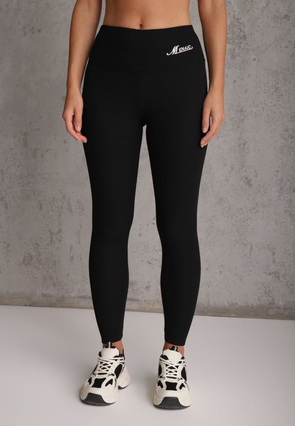 Renee - Czarne Prążkowane Legginsy High Waist z Haftowanym Napisem z Boku Eunedeia. Okazja: na co dzień. Stan: podwyższony. Kolor: czarny. Materiał: prążkowany. Długość: krótkie. Wzór: napisy, haft. Styl: elegancki, casual