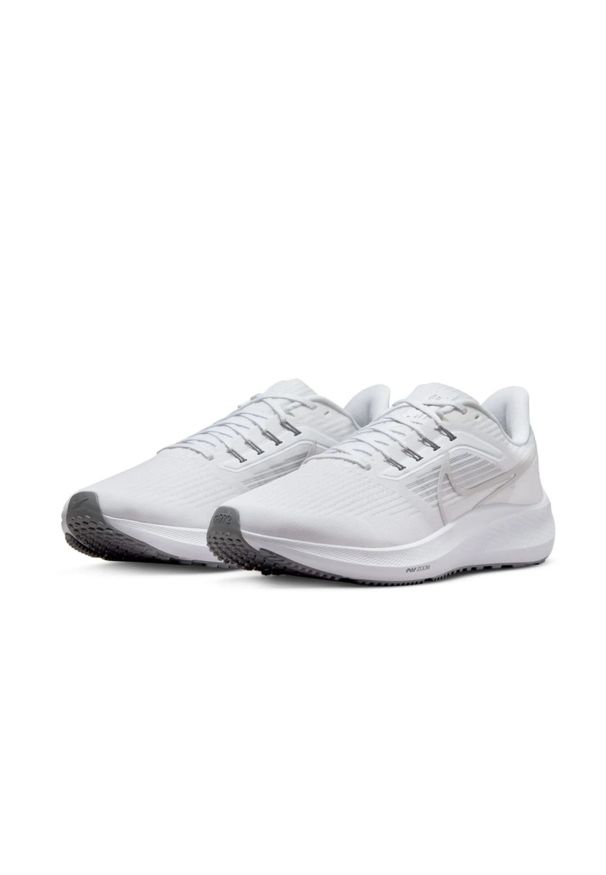 Buty do biegania męskie Nike Air Zoom Pegasus 39. Okazja: na co dzień, na spacer, do pracy. Kolor: biały. Model: Nike Zoom. Sport: turystyka piesza