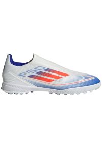 Adidas - Buty piłkarskie adidas F50 League Ll Tf IF1339 białe. Kolor: biały. Materiał: materiał, guma. Szerokość cholewki: normalna. Wzór: nadruk. Sport: piłka nożna