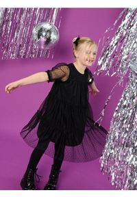 Sinsay - Elegancka sukienka babydoll - czarny. Kolor: czarny. Styl: elegancki #1