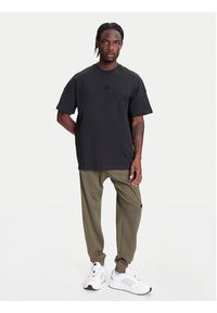 Adidas - adidas T-Shirt ALL SZN IY4150 Czarny Loose Fit. Kolor: czarny. Materiał: bawełna #3