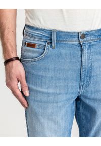 Wrangler - MĘSKIE SPODNIE JEANSOWE WRANGLER TEXAS SLATE SHADE 112364457. Okazja: na co dzień. Styl: casual, elegancki #8