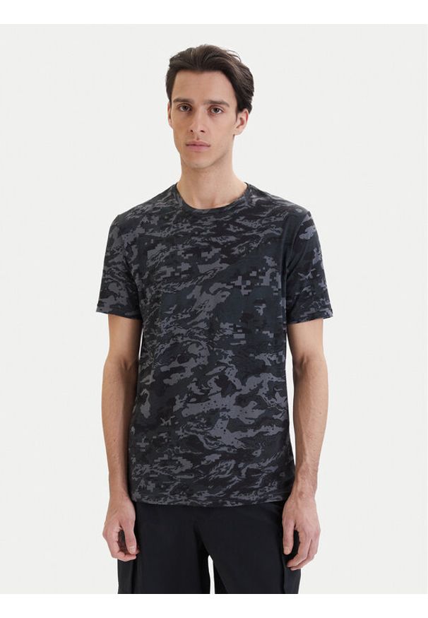 Under Armour T-Shirt UA ABC Camo Szary Regular Fit. Kolor: szary. Materiał: bawełna