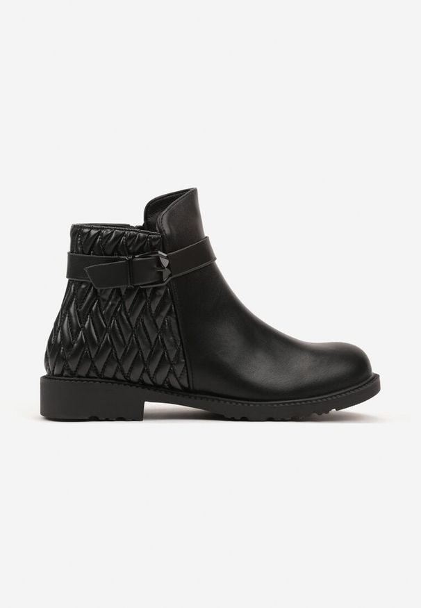 Born2be - Czarne Botki z Pikowaną Wstawką i Paskiem z Klamrą Maziona. Okazja: na co dzień. Zapięcie: klamry. Kolor: czarny. Materiał: jeans. Obcas: na obcasie. Styl: klasyczny, casual. Wysokość obcasa: niski