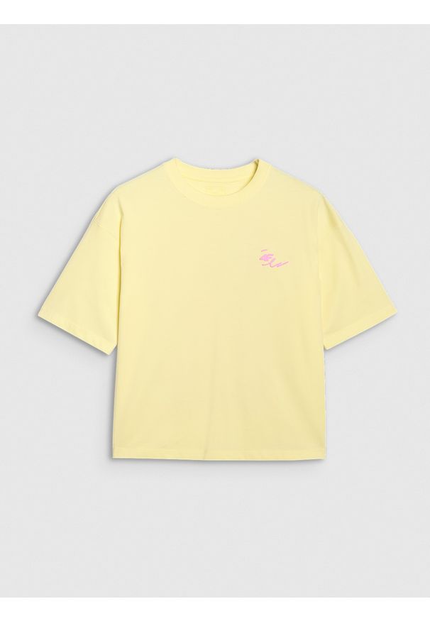 4f - 4F T-shirt oversize z nadrukiem damski - żółty XXL. Okazja: na co dzień. Kolor: żółty. Materiał: materiał, bawełna, jersey, dzianina. Długość rękawa: krótki rękaw. Długość: krótkie. Wzór: nadruk. Styl: sportowy, klasyczny, casual