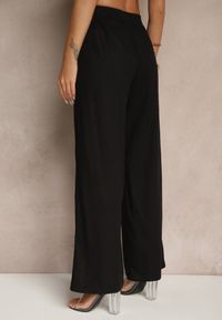 Renee - Czarne Spodnie z Lnem o Szerokim Kroju z Gumką w Talii Filarive. Okazja: na co dzień. Kolor: czarny. Materiał: len. Sezon: lato, wiosna. Styl: elegancki, casual #4