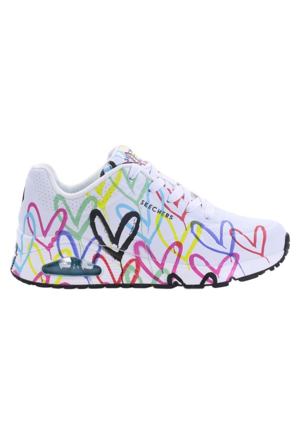 skechers - Buty na co dzień damskie SKECHERS SPREAD THE LOVE zdobienie w serca. Okazja: na co dzień. Kolor: biały. Wzór: aplikacja. Model: Skechers Sport. Sport: turystyka piesza