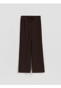Reserved - Spodnie dresowe long leg - ciemnobrązowy. Kolor: brązowy. Materiał: dresówka #1