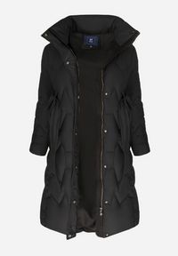 Born2be - Czarna Kurtka z Paskiem i Saszetką Pikowana Długa Phinare. Kolor: czarny. Materiał: materiał. Długość: długie. Wzór: aplikacja #3