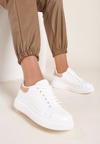 Renee - Biało-Beżowe Sneakersy Therian. Kolor: biały #2