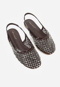 Born2be - Brązowe Lakierowane Sandały Ozdobione Cyrkoniami Caiwenys. Okazja: na co dzień. Kolor: brązowy. Materiał: lakier. Wzór: aplikacja. Sezon: lato. Styl: casual #9