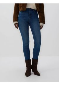 Reserved - Jeansy slim z dłuższą nogawką - granatowy. Kolor: niebieski. Długość: długie #1