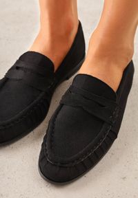 Renee - Czarne Mokasyny VICES ze Skórzaną Wkładką i Marszczeniem przy Nosku Ananora. Kolor: czarny. Materiał: skóra. Styl: klasyczny, elegancki #8