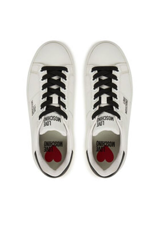 Love Moschino - LOVE MOSCHINO Sneakersy JA15315G0NIA110A Biały. Kolor: biały. Materiał: skóra