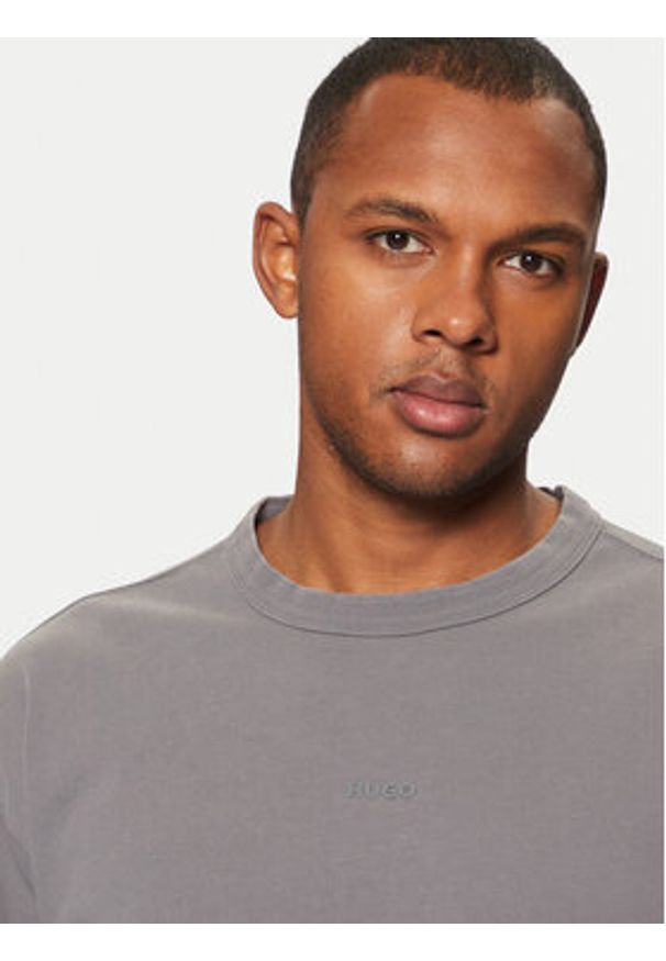 Hugo - HUGO T-Shirt Docku 50531739 Szary Relaxed Fit. Kolor: szary. Materiał: bawełna