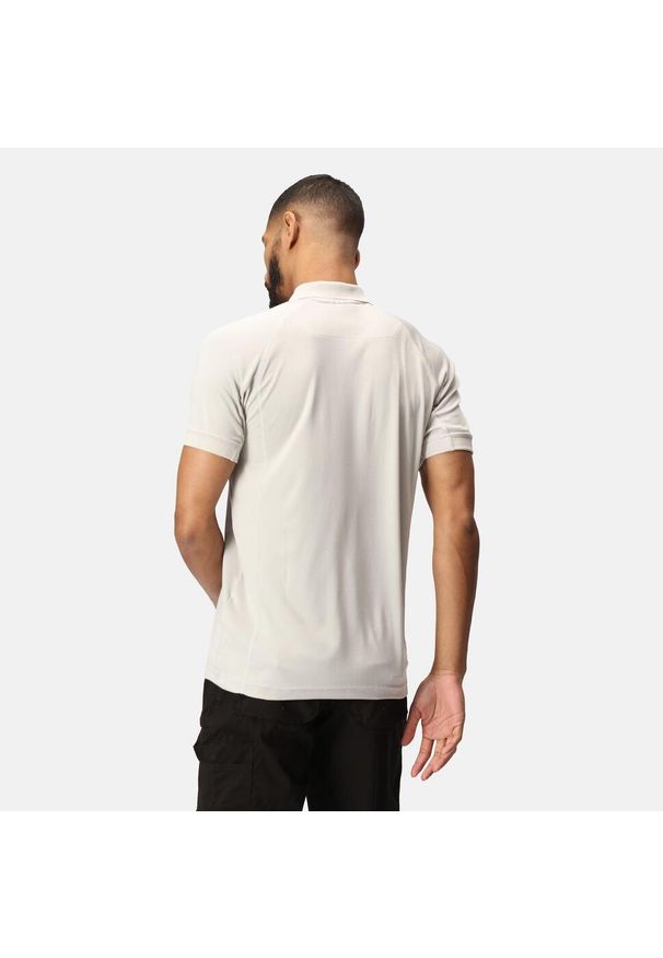 Regatta - Koszulka polo robocza męska Coolweave. Typ kołnierza: polo. Kolor: szary. Materiał: materiał. Sport: turystyka piesza