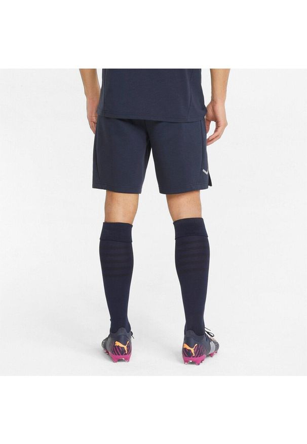 Spodenki Puma Teamfinal Casuals Shorts, Mężczyźni. Kolor: niebieski. Materiał: materiał, bawełna. Sport: piłka nożna