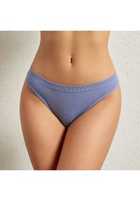 Intica - Stringi niewidoczne pod ubraniem z elastycznego materiału Nubia. Kolor: beżowy. Materiał: materiał #7